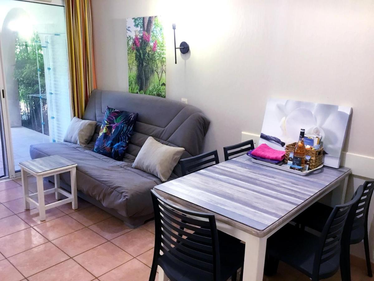 Les Ecrins De La Badine - Hameaux Apartment อิแยร์ ภายนอก รูปภาพ