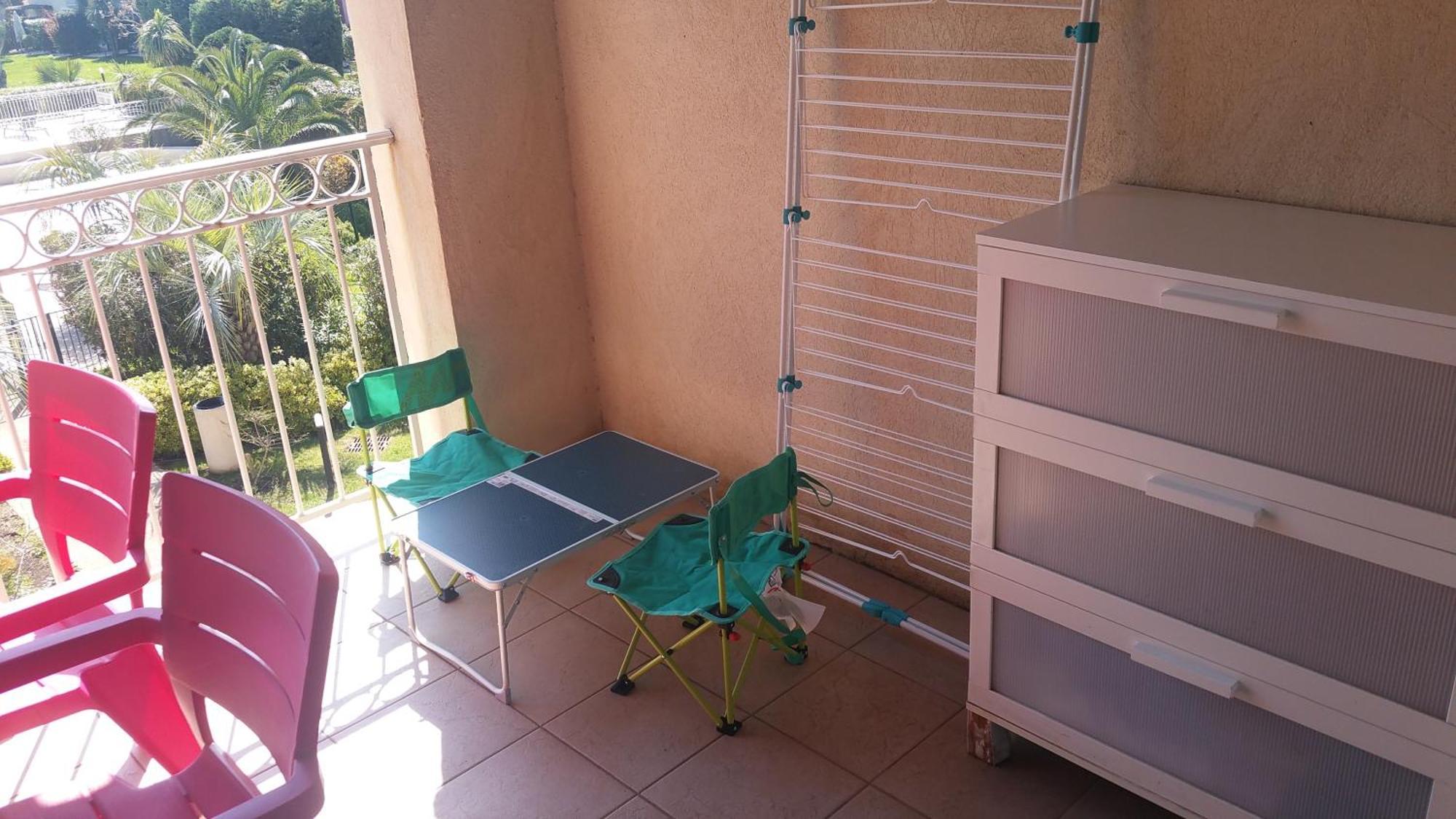 Les Ecrins De La Badine - Hameaux Apartment อิแยร์ ภายนอก รูปภาพ