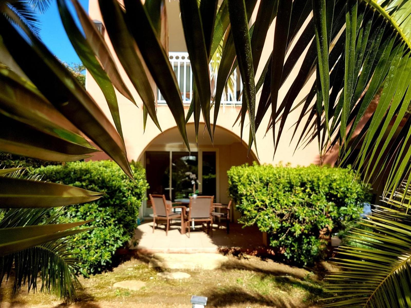 Les Ecrins De La Badine - Hameaux Apartment อิแยร์ ห้อง รูปภาพ